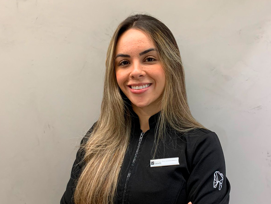 Dra Lorraine Ribeiro prime dente botafogo